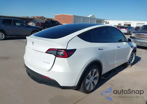 2022 Tesla Model Y Long Range Dual Motor All-Wheel Drive z USA, uszkodzony, nr VIN 7SAYGDEE2NF362272